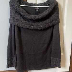 Women’s grey sweater size small never worn